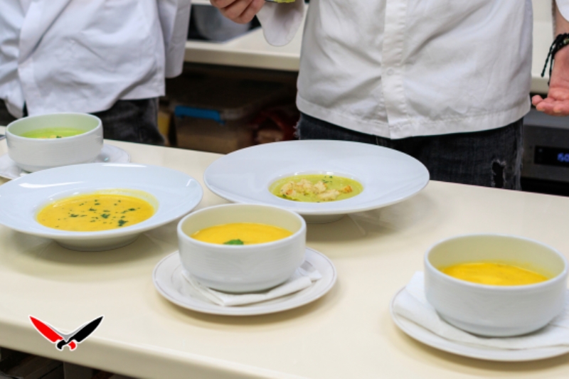 Merr nje Profesion ne vetem 6 muaj. Kursi per Kuzhinier nga Albanian Chef Academy. Mos e humb mundesine, ofertat zgjasin vetem pergjate sezonit veror. 